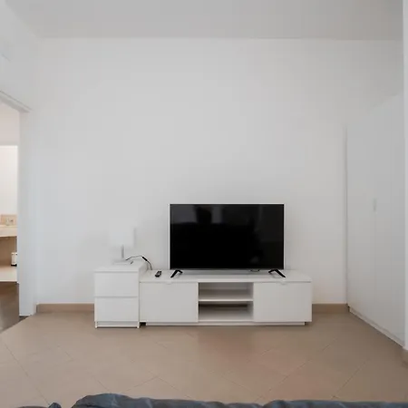 Dai Bersaglieri Big House Bari