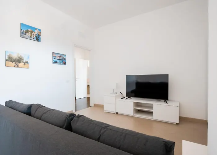 Dai Bersaglieri Big House