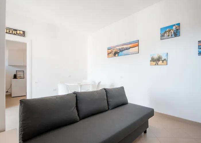 Dai Bersaglieri Big House * Bari