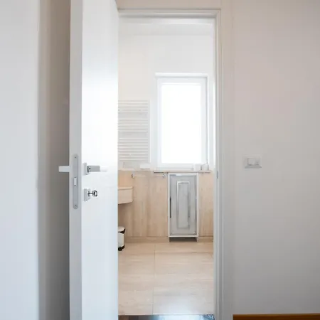 Dai Bersaglieri Big House *