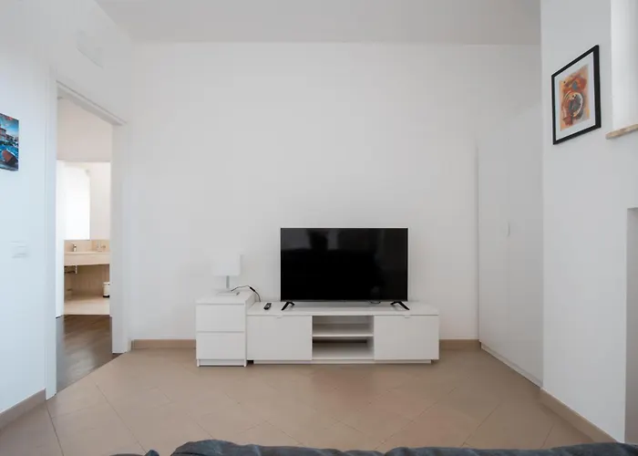 Dai Bersaglieri Big House Bari